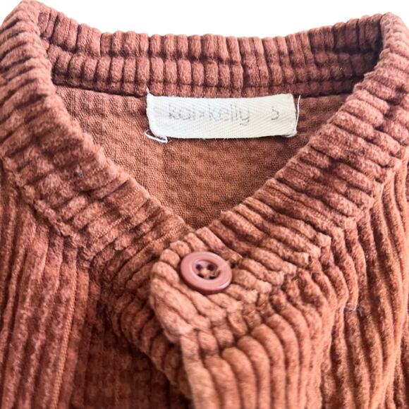 Kai Kelly Boys Brown Rust Mandarin Collar Button Down Shirt Size 5 - Picture 2 of 5